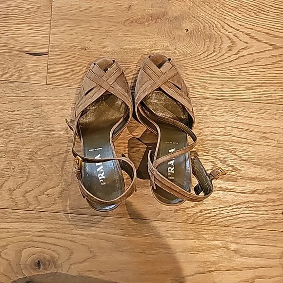 Prada shoes size 36 - Picture 4 of 8